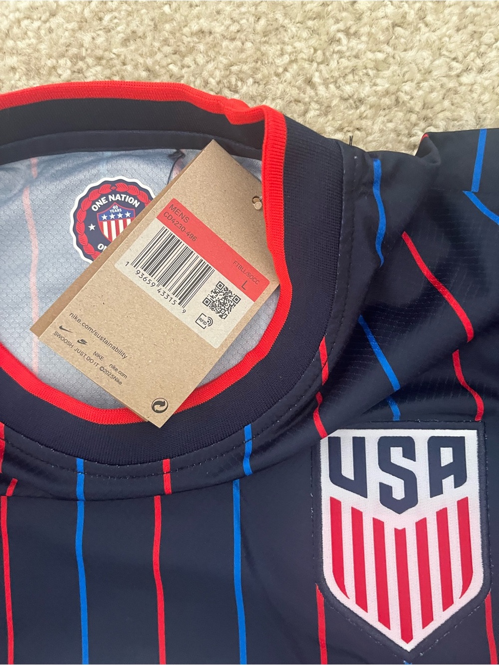 Nike USA Christian Pulisic World Cup Soccer Jersey #10 Size Large NWT Team USA - Picture 7 of 7